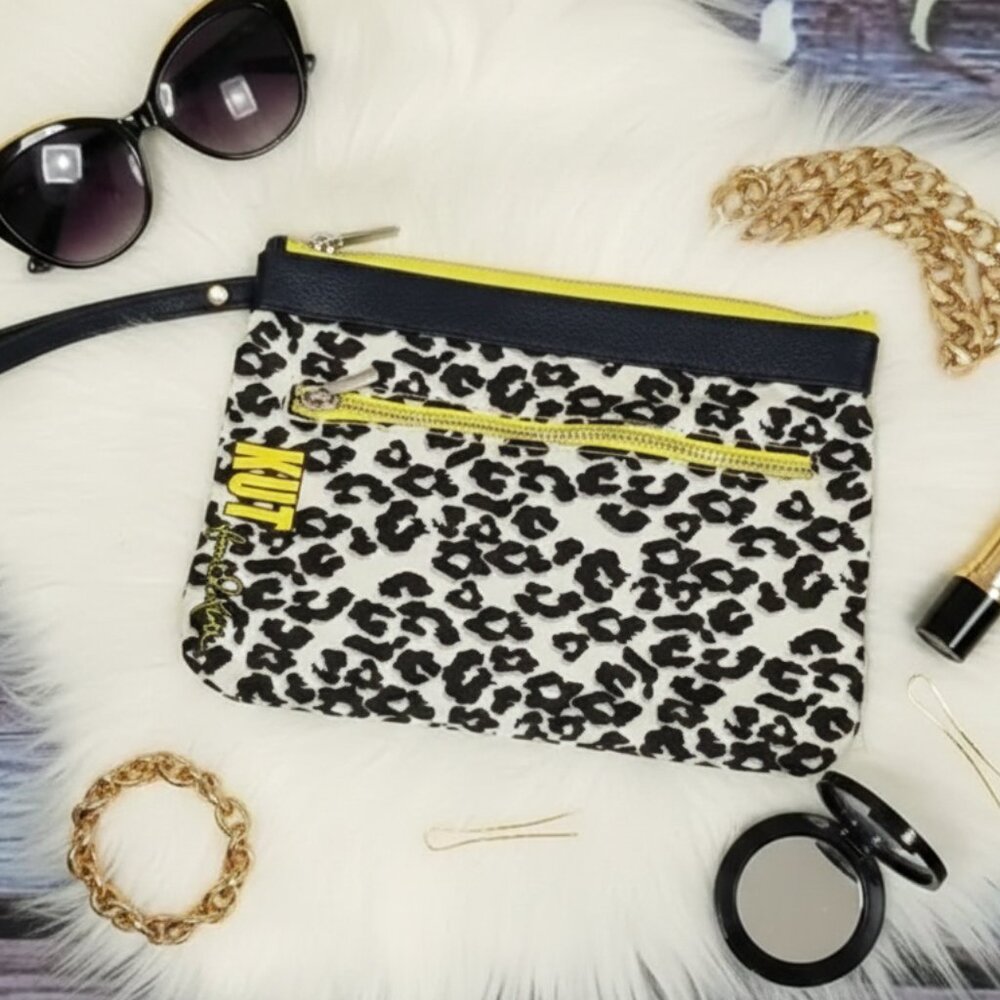 Kut from the Kloth Leopard Clutch